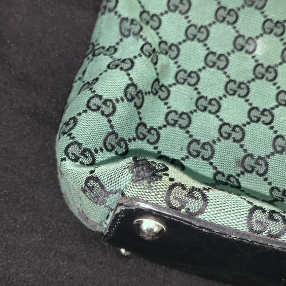 Gucci purse - Picture 3 of 6
